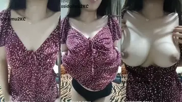 Bokep Indo Miss AR Bali Tobrut Mulus Sambil Colmek poster