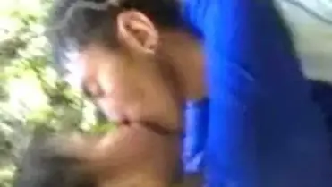 Jalan Jalan Ke Hutan Sama Cewek Ciwaru poster
