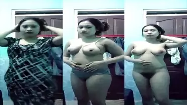 Live Show Anis Pamer Lekuk Dada Jumbo Hot poster