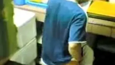 Ngintip Jilbab Lagi Nyepong Di Dapur poster