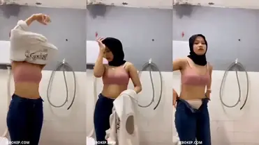 Pap Toket Dari Putri Mega Jilbab Remaja Malaysia poster