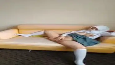 Sma Jilbabers Masturbasi Di Live Cam Sampai Crott poster