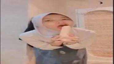 Ukhti Miss Panya Berhijab Cantik Di Kost poster