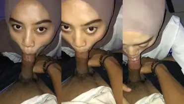 ukhty cantik doyan sepong kontol poster