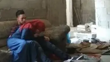 Video Bokep Jilbab Merah Mesum di Tempat Umum poster