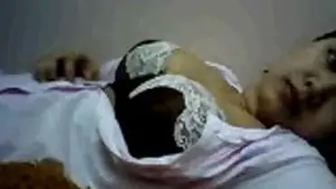 Video Sex ABG Horny On Webcam poster